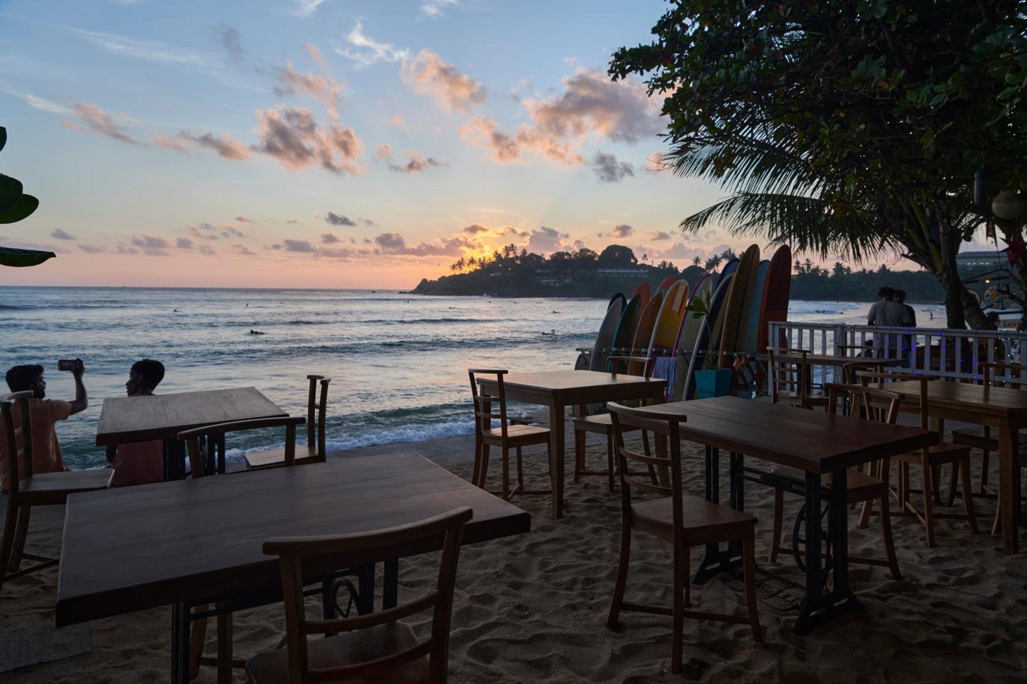 Kings Bay Beach Resort กอลล์ ภายนอก รูปภาพ