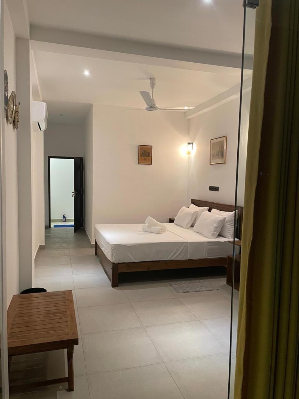 Kings Bay Beach Resort กอลล์ ภายนอก รูปภาพ