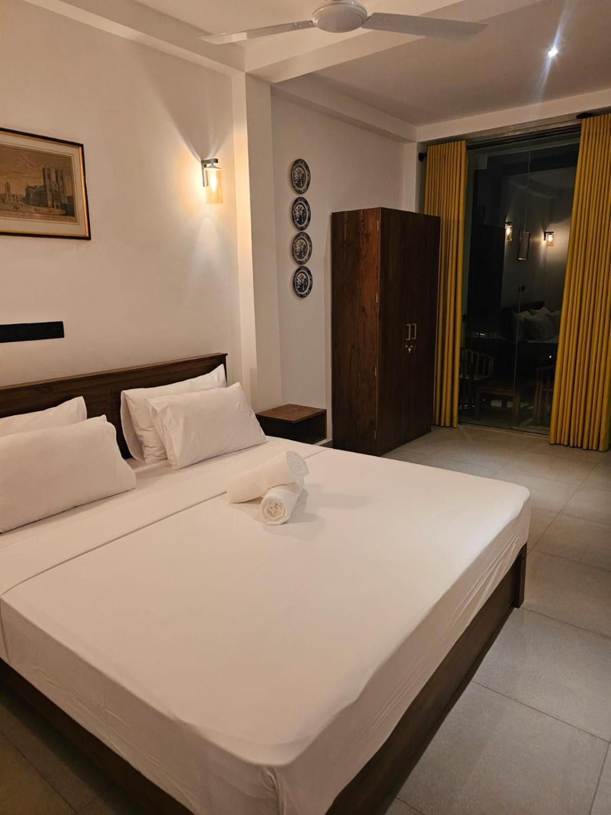 Kings Bay Beach Resort กอลล์ ภายนอก รูปภาพ