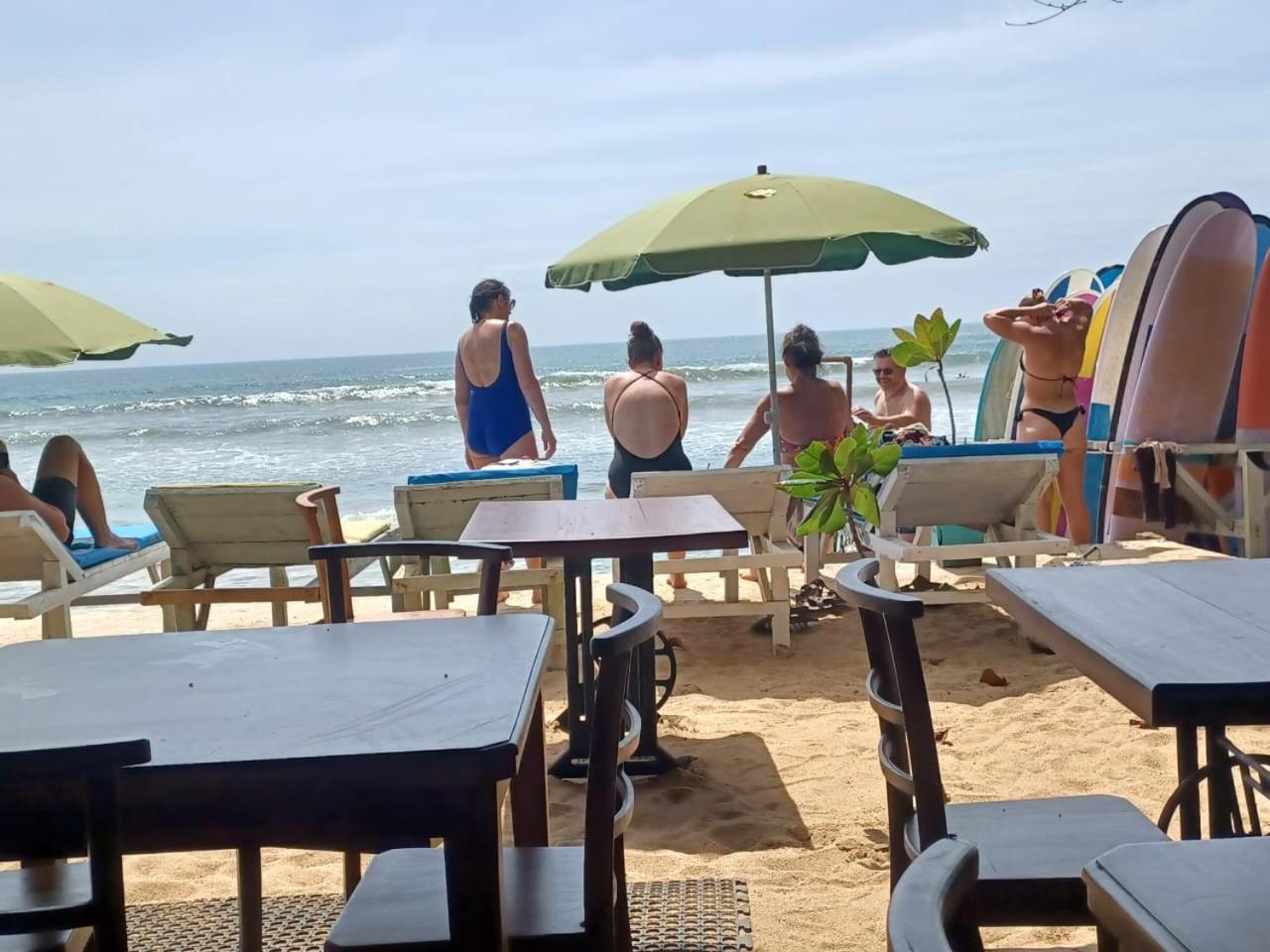 Kings Bay Beach Resort กอลล์ ภายนอก รูปภาพ